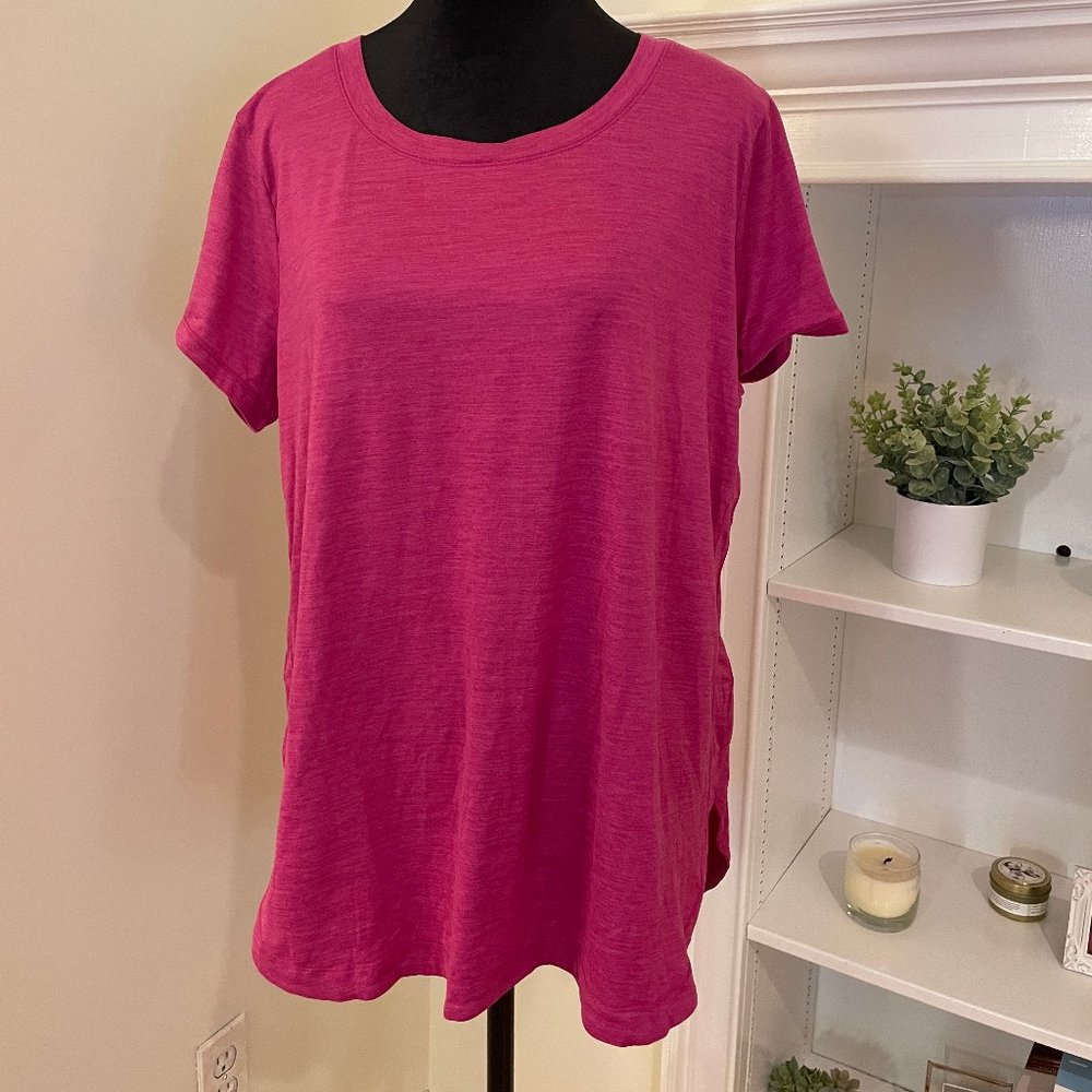 Gaiam Womens Tee, Size XL, NWT